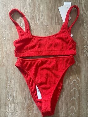 NWT Good American Bright Poppy ribbed bikini 2 piece swimsuit, July 4th; 3/4